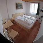 فندق Kreta كوتنا هورا
