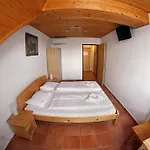 Kreta 3*