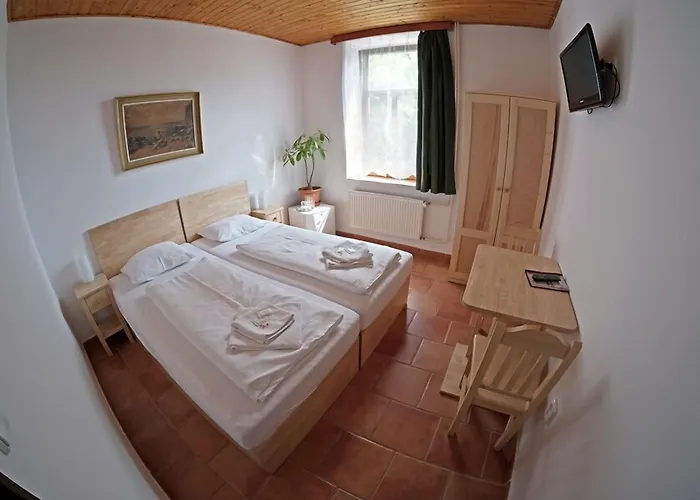 Kreta 3* Kutná Hora