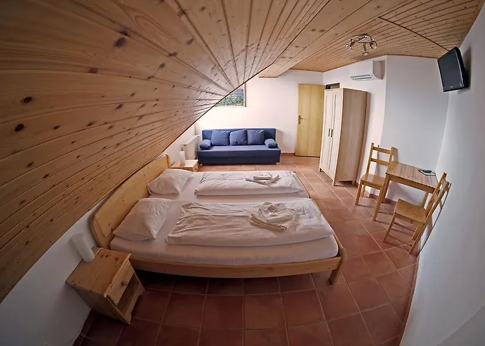Otel Kreta Kutná Hora