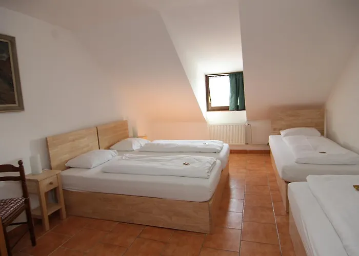 Otel Kreta 3*